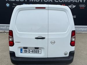 Opel Combo CARGO L1H1 75PS 5DR - Image 4