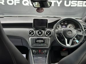 Mercedes-Benz A-Class 1.6 PETROL AUTOMATIC - Image 3