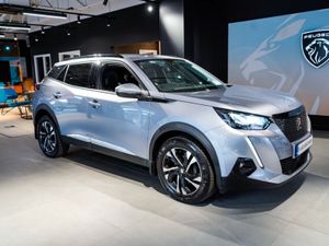 2021 Peugeot 2008 Allure 1.2 130 Automatic - Image 2