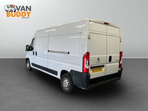 Peugeot Boxer 2.2 BlueHDi 335 Professional Premium - Image 2