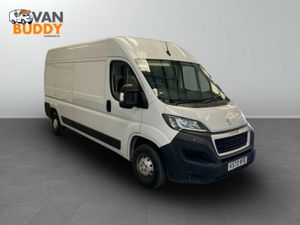 Peugeot Boxer 2.2 BlueHDi 335 Professional Premium - Image 4