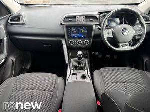 Renault KADJAR Play 1.5 DCI 115 BHP 5DR  nct OCT - Image 2