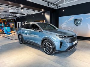 2025 Peugeot 3008 E-Allure 73kWh 210bhp Automatic - Image 3