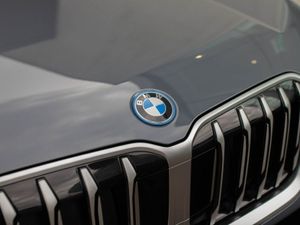 BMW X1 Xdrive25e - Image 3