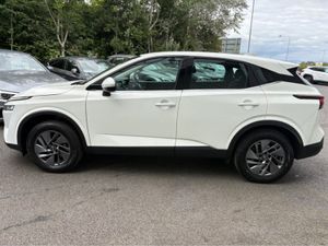Nissan Qashqai 1.3 PETROL SV - Image 4