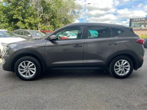 Hyundai Tucson 1.7 DIESEL EXECUTIVE - Image 4