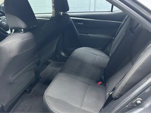 Toyota Corolla 1.4 D-4D LUNA 4DR - Image 3