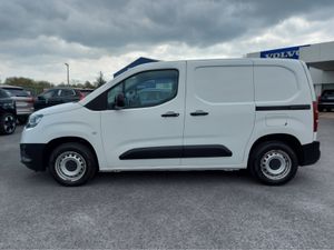 Toyota Proace 1.5 D GX SWB 6 650KG 3DR - Image 2