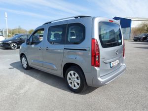 Opel Combo LIFE ENERGY 1.5 I 5DR - Image 2