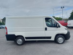 Citroen Relay 30 L1H1 BLUEHDI 110 3DR - Image 3
