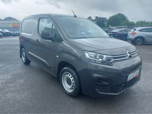 Citroen Berlingo ENTERPRISE BLUEHDI 10 - Image 4