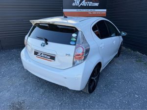 Toyota Aqua 1.5 HYBRID AUTO - Image 4