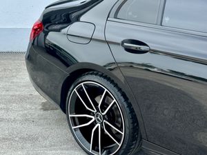 2017 Mercedes-Benz E-Class 220 AMG SPORT - Image 4