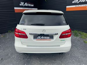 Mercedes-Benz B-Class 1.6 B180 AUTO - Image 4