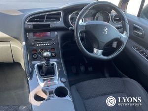 Volkswagen Jetta 2.0 TDI BMT 110HP Comfortline - Image 3