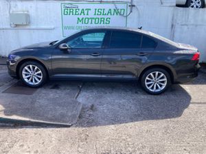 Volkswagen Passat BUSINESS 2.0 TDI MANUAL 6SPEED F - Image 2