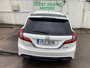 Honda Jade 1.5 HYBRID X MODEL AUTOMATIC - Image 2