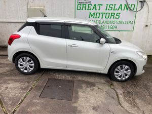 Suzuki Swift 1.2i Petrol Hybrid MG Automatic - Image 2