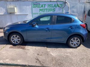 Mazda Demio 1.3 Petrol automatic - Image 4
