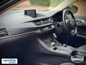 Lexus CT HYBRID AUTO - Image 2