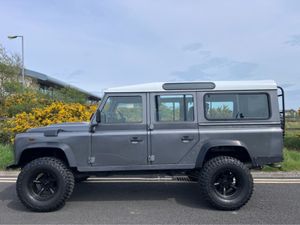Land Rover Defender 110 5 Seat Crew Cab €333 Road - Image 4