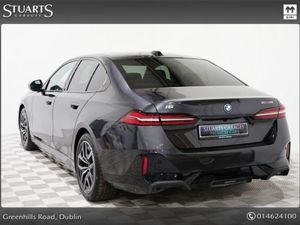 BMW i5  comfort Pack AND Panoramic Sunroof  570KM - Image 2