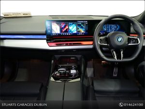 BMW i5  comfort Pack AND Panoramic Sunroof  570KM - Image 4