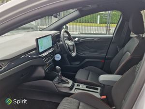 Ford Focus St-line X 1.0l Ecoboost 155PS Mhev Auto - Image 3