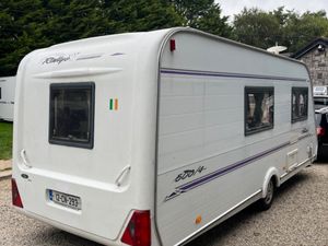 Compass Rallye 4 Berth NEEDS TLC Caravan - Image 3