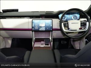 Land Rover Range Rover P460e SE  Shadow Extreior - Image 4