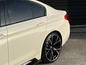 2019 BMW 520D AUTO M SPORT MPERFORMANCE - Image 3
