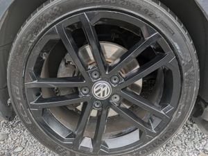 Volkswagen Golf  Edition-R ,2.0L TDI 5DR 150HP - Image 3