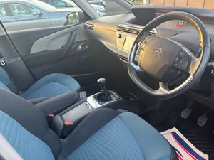 Citroen Grand C4 Spacetourer 2019 1.5Diesel 7 Seat - Image 4
