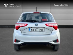 Toyota Yaris HYBRID 5DR LUNA AUTO - Image 4