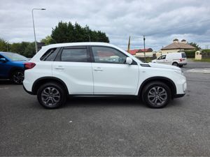 Suzuki Vitara 1.0 BOOSTERJET SZ4 5DR - Image 4