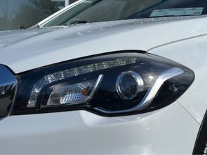 Suzuki SX4 S-Cross S-CROSS SZ-T B-JET MH - Image 3