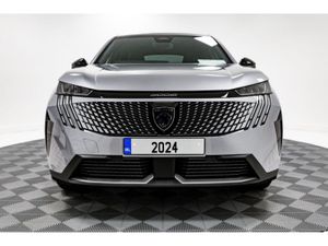 Peugeot 3008 Fully electric 3008 Allure ~525km ran - Image 2