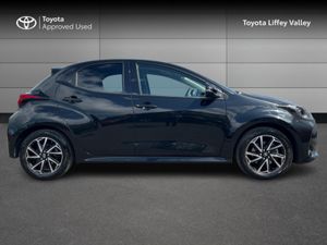 Toyota Yaris 1.5 HYBRID LUNA SPORT AUTO - Image 3