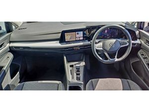 Volkswagen Golf 1.0 TSI 110HP Life MHEV - Image 4