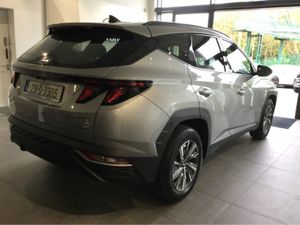 Hyundai Tucson EXECUTIVE HYBRID - Image 2