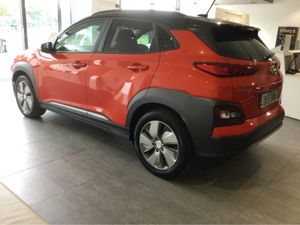 Hyundai KONA PREMIUM  EV 64KW ** ONLY 33K KMS ** L - Image 4