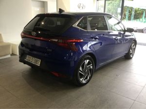 Hyundai i20 DELUXE PLUS - Image 2