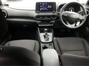 Hyundai KONA HYBRID ** VERY LOW KMS ** - Image 4