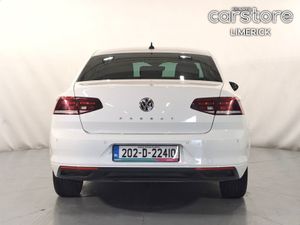 Volkswagen Passat 2.0tdi 150HP Elegance Auto DSG - Image 4
