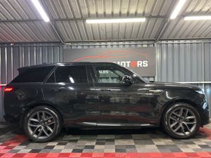 2022 Land Rover Range Rover P440e New Model - Image 4