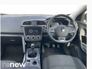 Renault KADJAR 1.3 TCE 140 GPF Iconic - Image 2