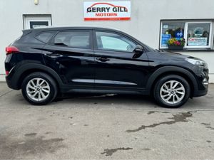 Hyundai Tucson 1.7 CRDI SE NAV BL/DR 5 5DR - Image 3