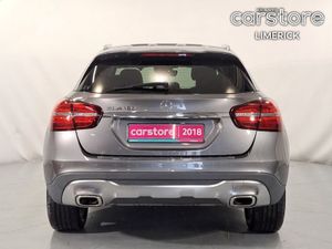 Mercedes-Benz GLA 180 Auto 1.6 PET - Image 4