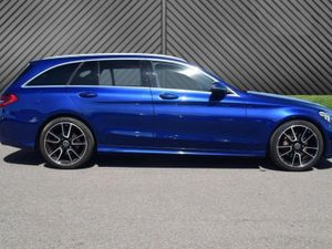 211  Mercedes C300 Premium Estate - Image 4
