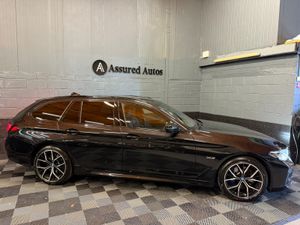 BMW 530E M-Sport  Touring - Image 2